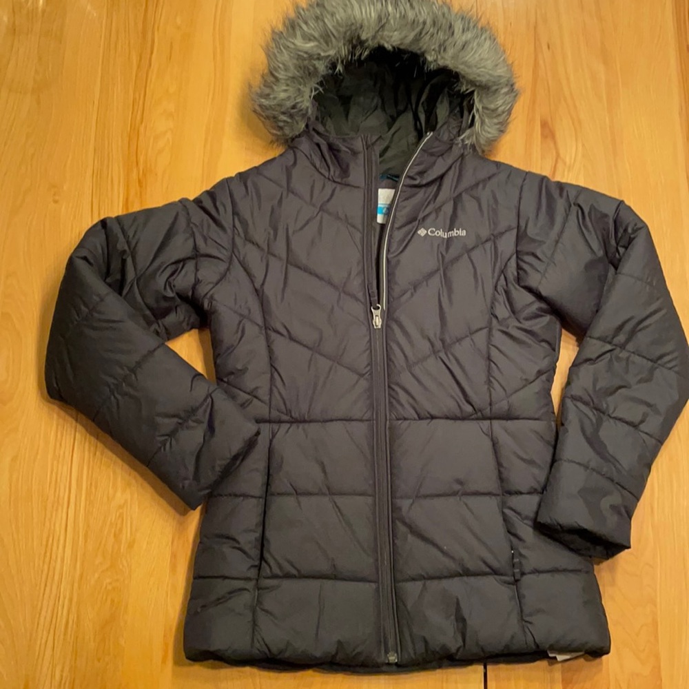 Girls Columbia black puffer coat size L 14/16